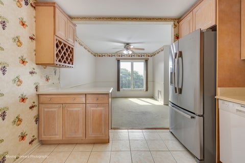 Tiny photo for 453 Raintree Drive #5K, Glen Ellyn, IL 60137 (MLS # 12734084)