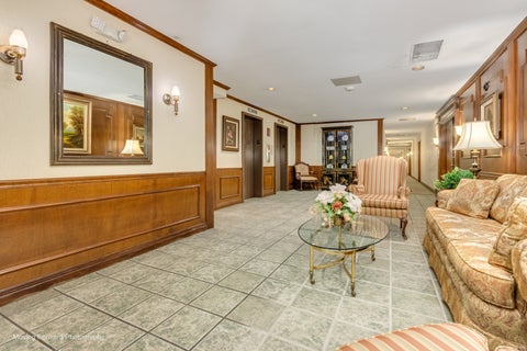 Tiny photo for 453 Raintree Drive #5K, Glen Ellyn, IL 60137 (MLS # 12734084)