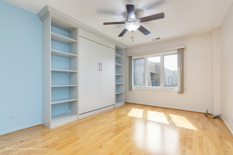 Tiny photo for 453 Raintree Drive #5K, Glen Ellyn, IL 60137 (MLS # 12734084)