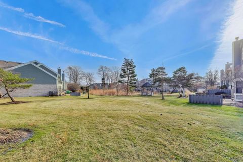 Tiny photo for 11467 Ashley Woods Drive, Westchester, IL 60154 (MLS # 12543779)