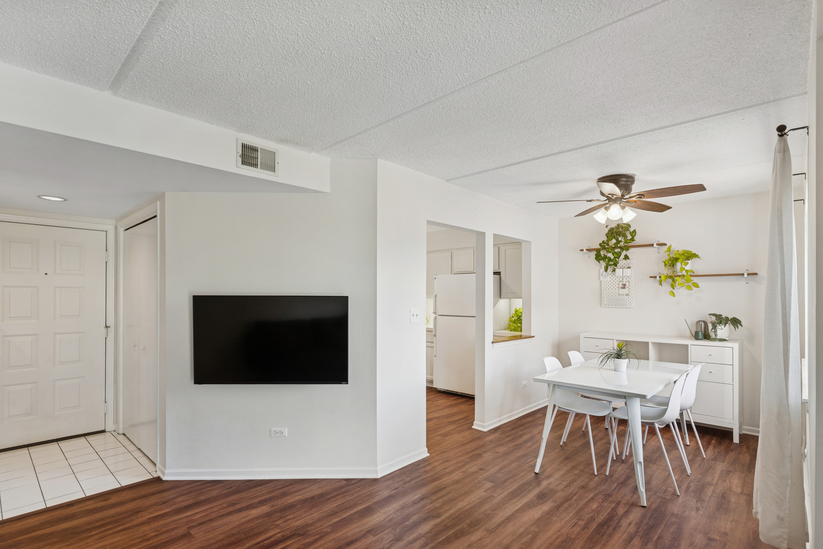 104 N Pine Avenue 505