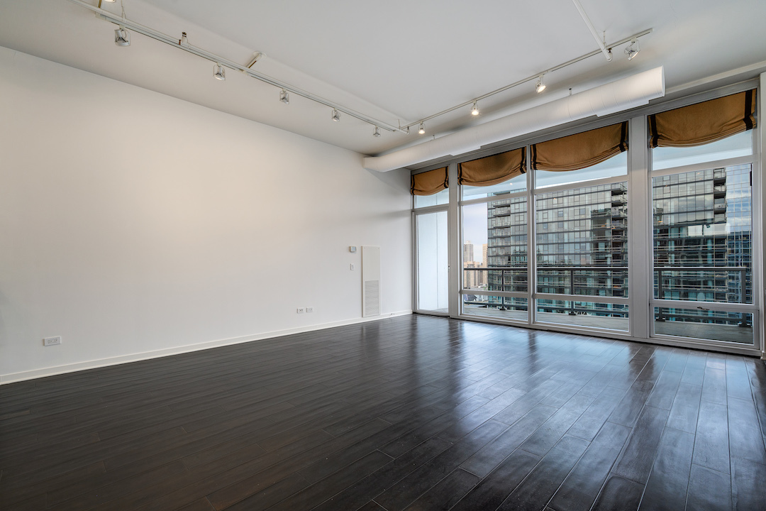 333 N Canal Street 3404