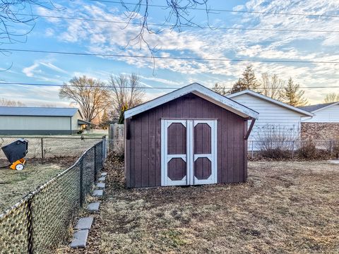 Tiny photo for 1 Old Orchard Lane, Streator, IL 61364 (MLS # 12550656)