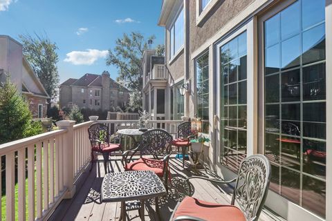Tiny photo for 1209 W CHARLES Lane, Westmont, IL 60559 (MLS # 12486359)