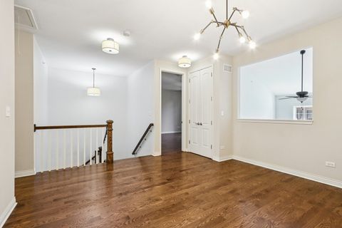 Tiny photo for 1209 W CHARLES Lane, Westmont, IL 60559 (MLS # 12486359)