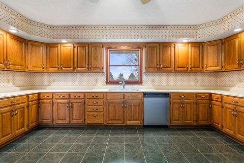 Tiny photo for 1652 County Road 2600 N, Rantoul, IL 61866 (MLS # 12521998)