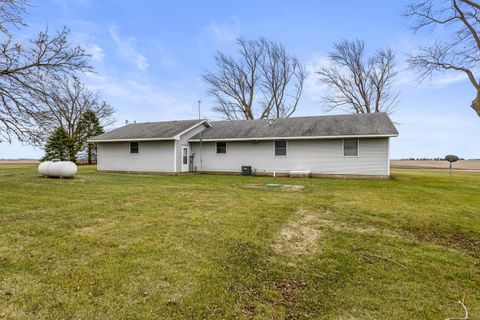 Tiny photo for 1652 County Road 2600 N, Rantoul, IL 61866 (MLS # 12521998)