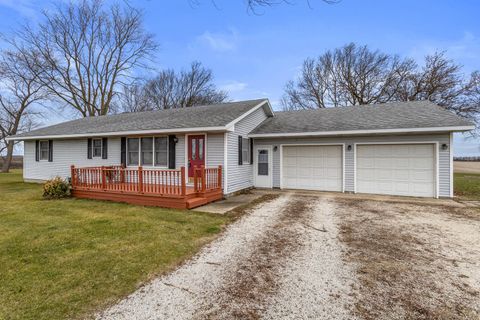 Tiny photo for 1652 County Road 2600 N, Rantoul, IL 61866 (MLS # 12521998)