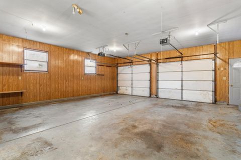 Tiny photo for 1652 County Road 2600 N, Rantoul, IL 61866 (MLS # 12521998)