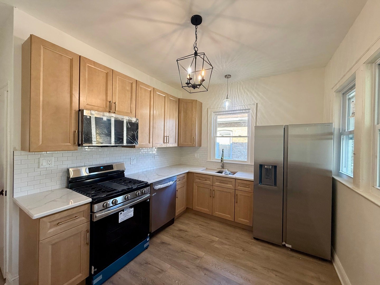 1413 W 97th Street