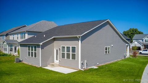Tiny photo for 2308 Lawlor Lane, Naperville, IL 60564 (MLS # 12470131)