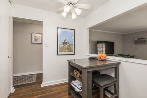 Tiny photo for 4225 Saratoga Avenue #311B, Downers Grove, IL 60515 (MLS # 12604804)