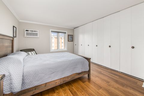 Tiny photo for 4225 Saratoga Avenue #311B, Downers Grove, IL 60515 (MLS # 12604804)