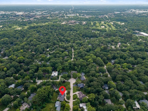 Tiny photo for 13 Yorkshire Drive, Lincolnshire, IL 60069 (MLS # 12763880)
