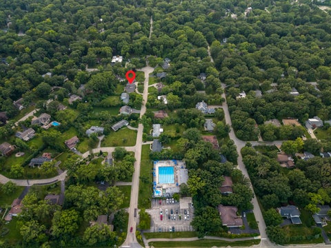 Tiny photo for 13 Yorkshire Drive, Lincolnshire, IL 60069 (MLS # 12763880)