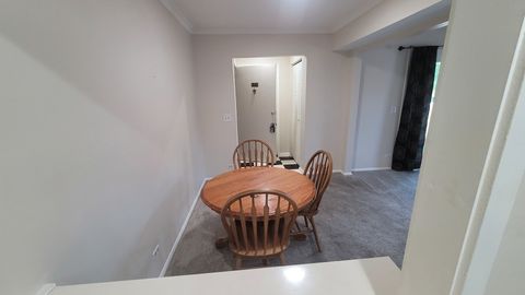Tiny photo for 1800 Fayette Walk Walk #E, Hoffman Estates, IL 60169 (MLS # 12503080)