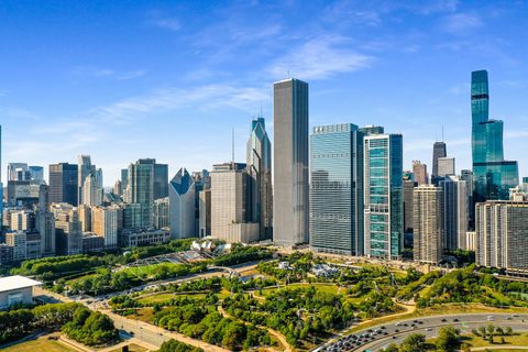 Tiny photo for 530 N Lake Shore Drive #2101, Chicago, IL 60611 (MLS # 12483280)