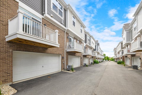 Tiny photo for 9242 143rd Street, Orland Park, IL 60462 (MLS # 12770825)