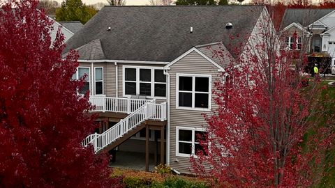 Tiny photo for 3001 Ravinia Circle, Mundelein, IL 60060 (MLS # 12525753)