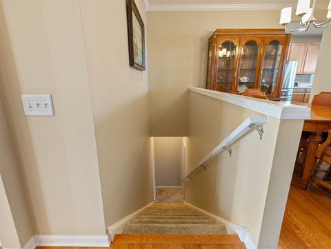 Tiny photo for 3001 Ravinia Circle, Mundelein, IL 60060 (MLS # 12525753)