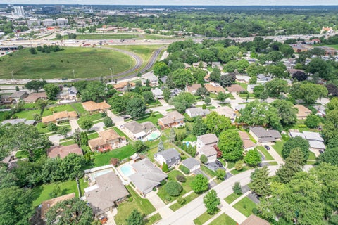 Tiny photo for 4506 MAGNOLIA Drive, Rolling Meadows, IL 60008 (MLS # 12699178)