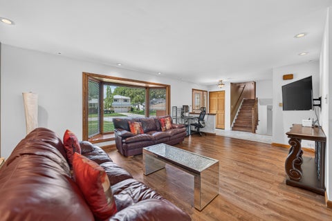 Tiny photo for 4506 MAGNOLIA Drive, Rolling Meadows, IL 60008 (MLS # 12699178)
