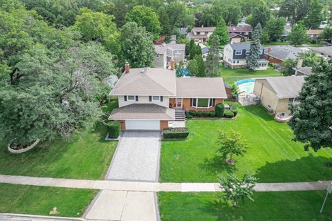 Tiny photo for 4506 MAGNOLIA Drive, Rolling Meadows, IL 60008 (MLS # 12699178)