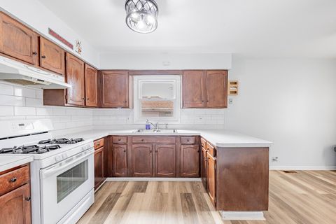 Tiny photo for Hazel Crest, IL 60429 (MLS # 12611632)