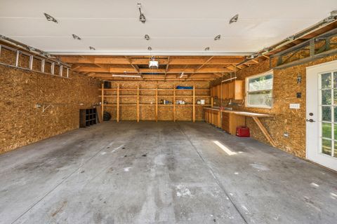 Tiny photo for 9725 Normandy Avenue, Oak Lawn, IL 60453 (MLS # 12531792)