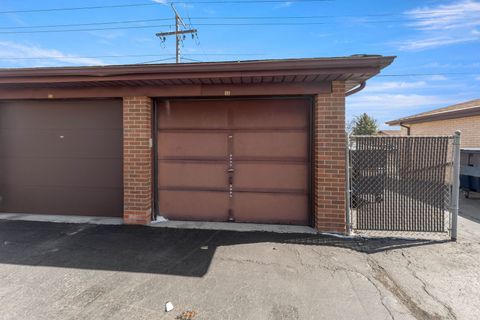 Tiny photo for 16819 81st Avenue #1S, Tinley Park, IL 60477 (MLS # 12593333)