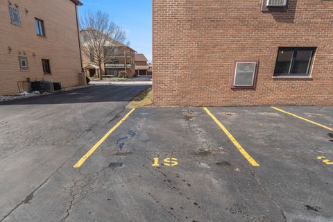 Tiny photo for 16819 81st Avenue #1S, Tinley Park, IL 60477 (MLS # 12593333)