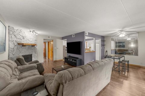 Tiny photo for 16819 81st Avenue #1S, Tinley Park, IL 60477 (MLS # 12593333)