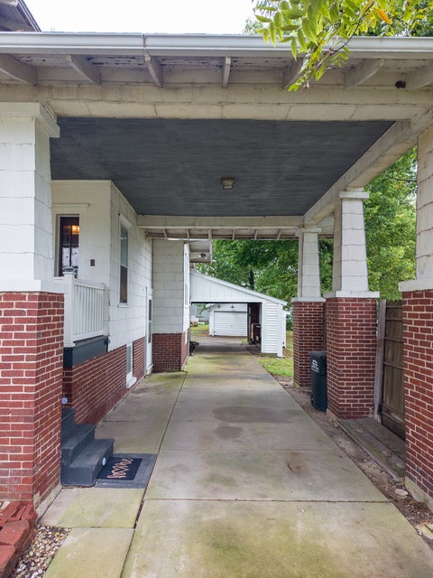 Tiny photo for 311 E Monroe Avenue, Farina, IL 62838 (MLS # 12768981)