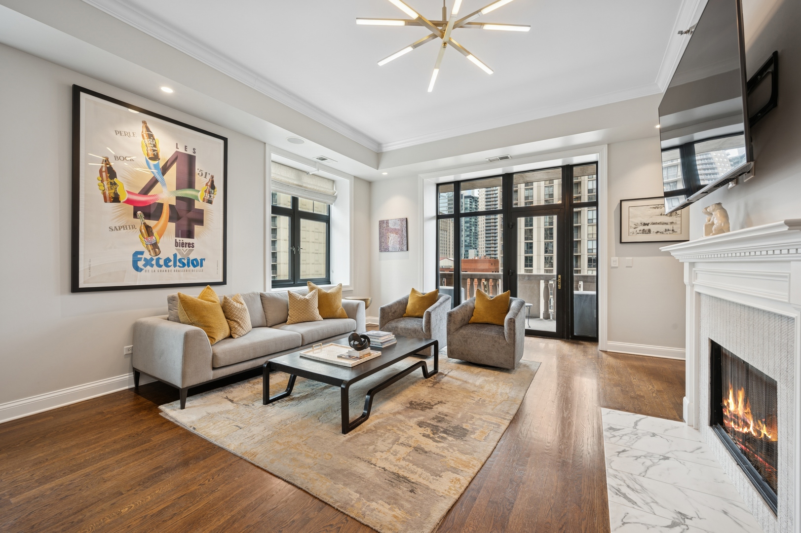 30 W Erie Street 1001