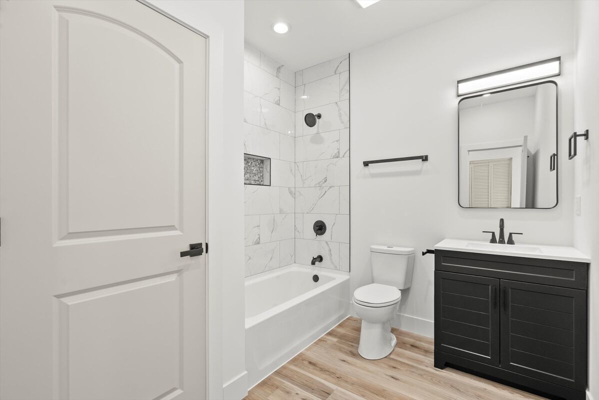 6538 S Rhodes Avenue 2