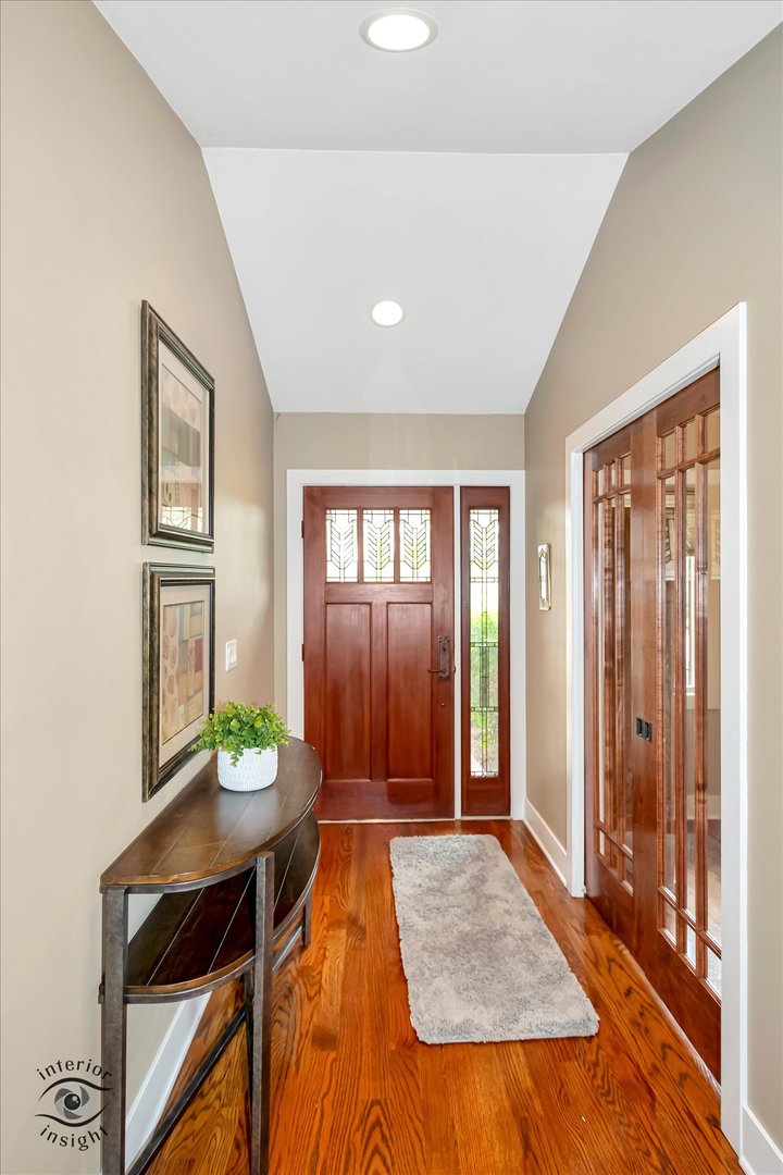1233 Prairie Lane