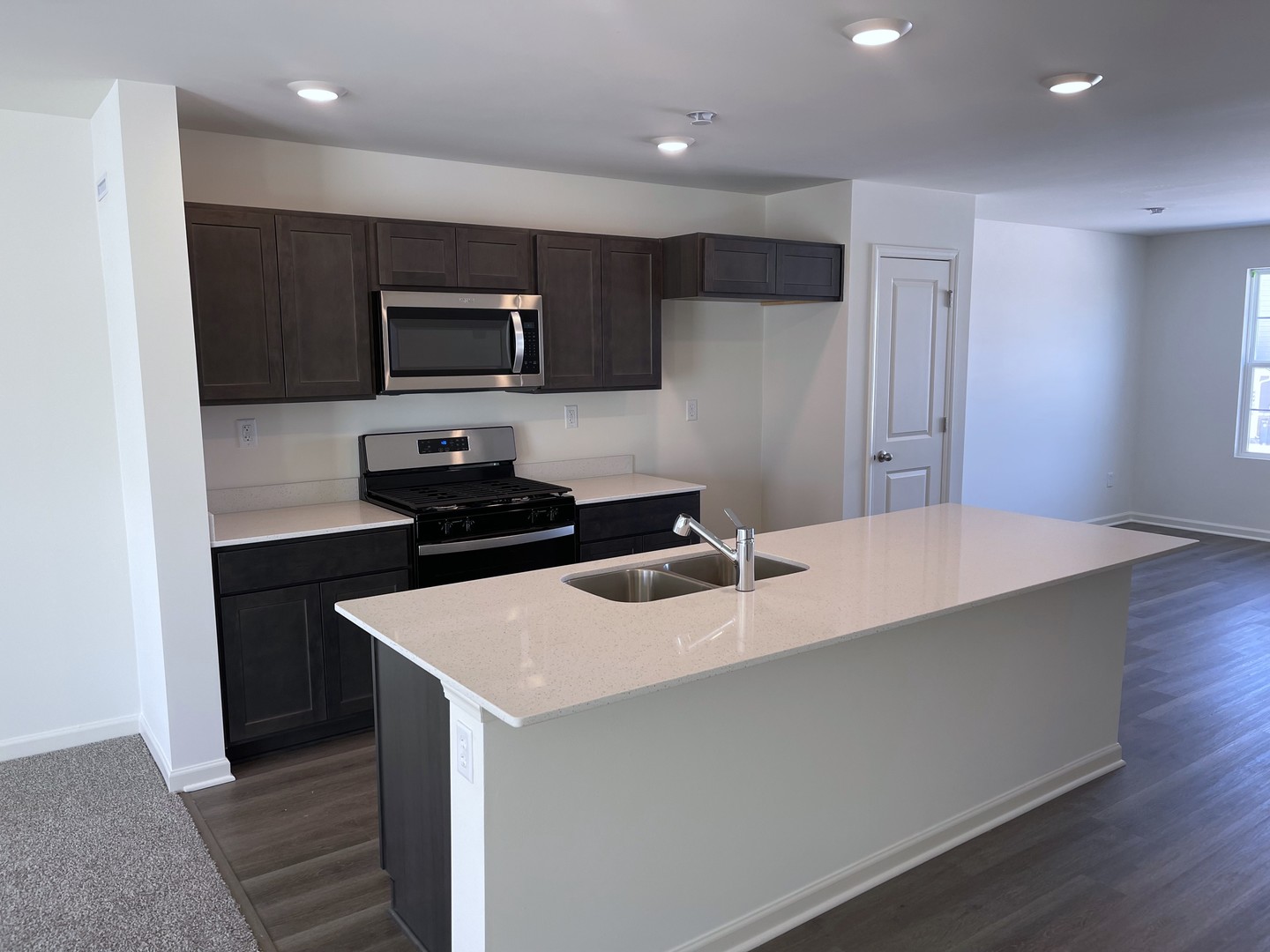 6570 Linden Trail B