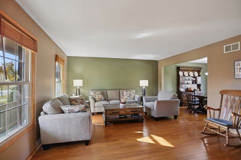 Tiny photo for 8836 Clifton Lane, Tinley Park, IL 60487 (MLS # 12515818)