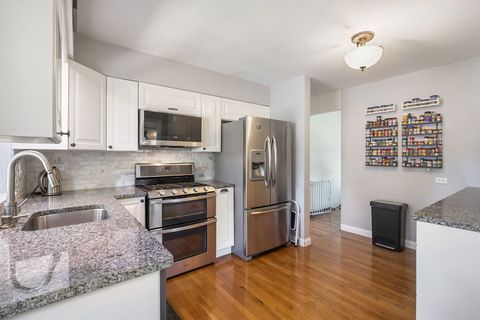 Tiny photo for 205 Huntington Court, La Grange Park, IL 60526 (MLS # 12465983)