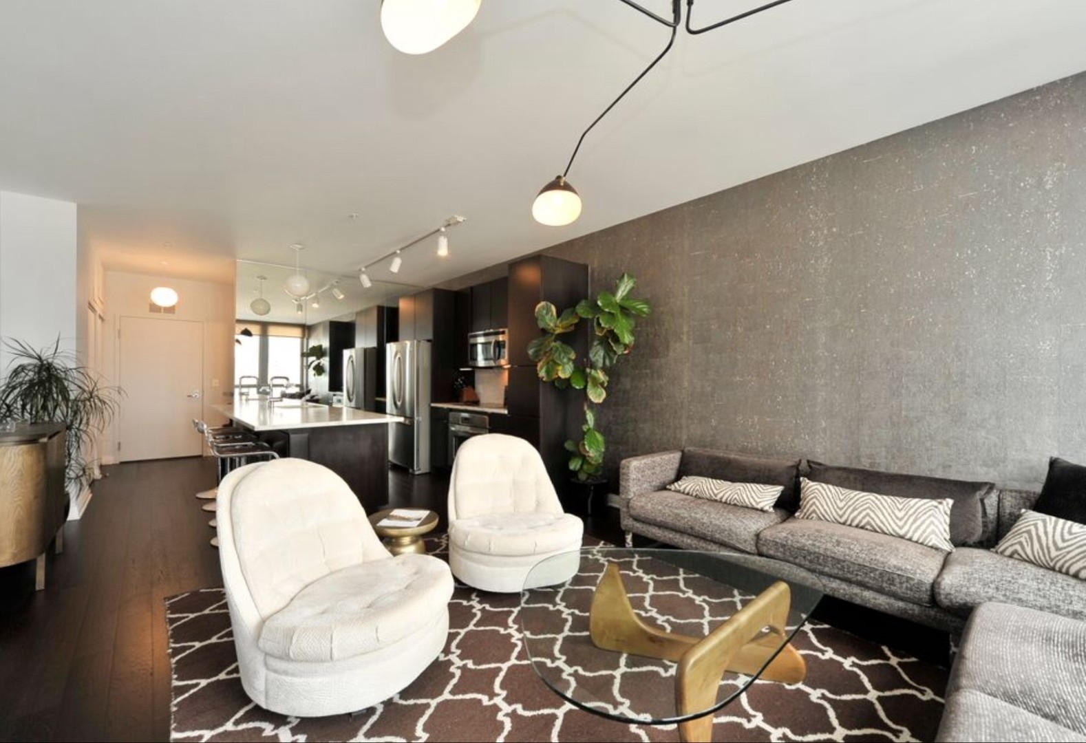 565 W QUINCY Street 1505