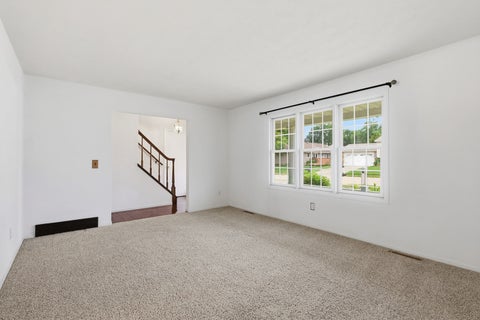 Tiny photo for 3715 Fairhaven Road, Davenport, IA 52807 (MLS # 12754189)