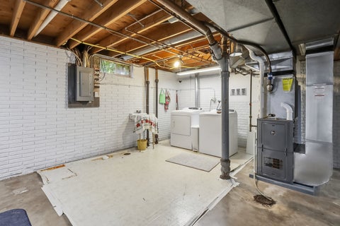 Tiny photo for 3715 Fairhaven Road, Davenport, IA 52807 (MLS # 12754189)
