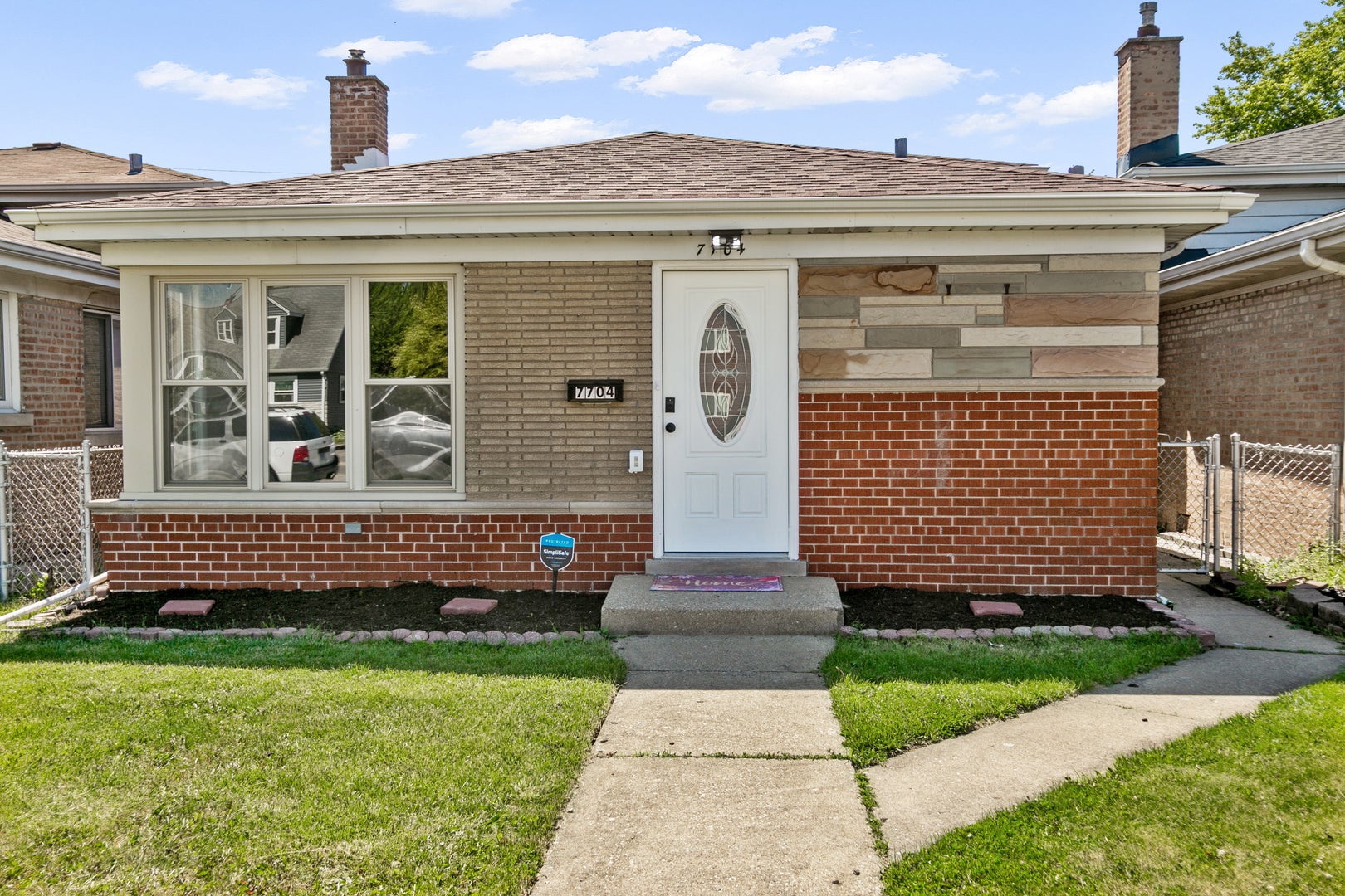 7704 Mcvicker Avenue