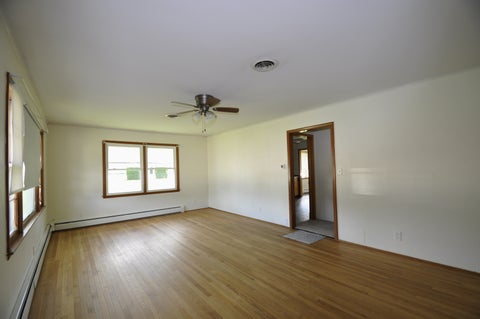 Tiny photo for 1015 1st Avenue, Ottawa, IL 61350 (MLS # 12736837)