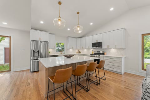 Tiny photo for 6557 Raintree Court, Lisle, IL 60532 (MLS # 12727380)
