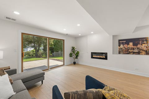 Tiny photo for 6557 Raintree Court, Lisle, IL 60532 (MLS # 12727380)