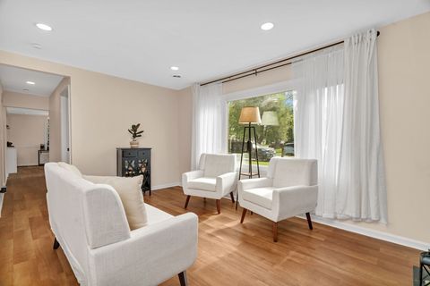 Tiny photo for 1901 Wilcox Street, Crest Hill, IL 60403 (MLS # 12474483)