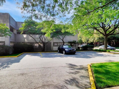 Tiny photo for 601 E 32nd Street #610, Chicago, IL 60616 (MLS # 12741540)