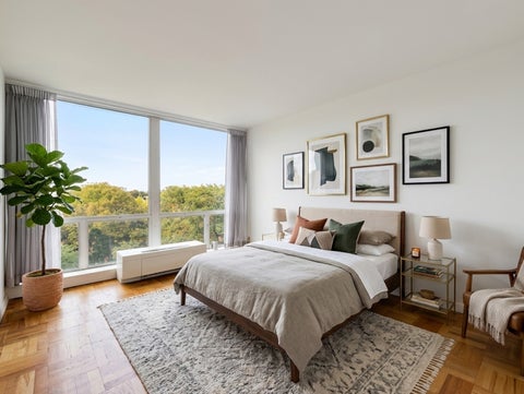 Tiny photo for 601 E 32nd Street #610, Chicago, IL 60616 (MLS # 12741540)