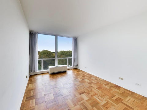 Tiny photo for 601 E 32nd Street #610, Chicago, IL 60616 (MLS # 12741540)